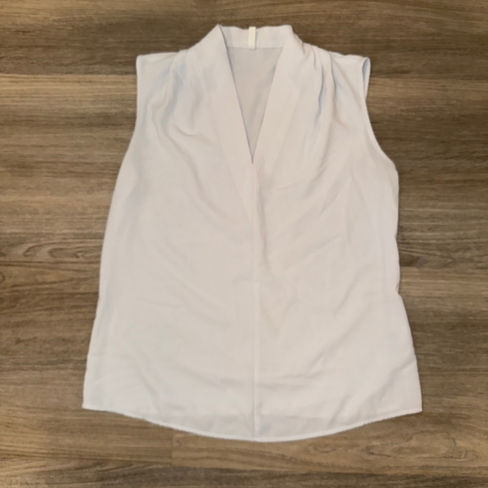 Halara Womens V Neck Sleeveless Work Blouse White Pleated Shoulder Top XS